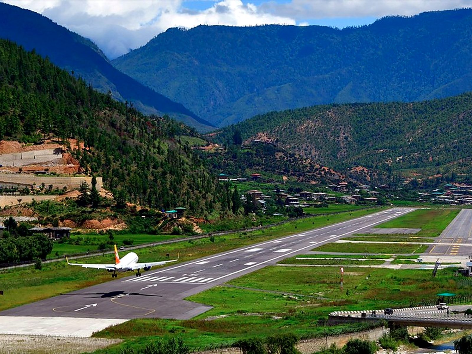 Rehabilitation Design & Supervision, Paro International Airport